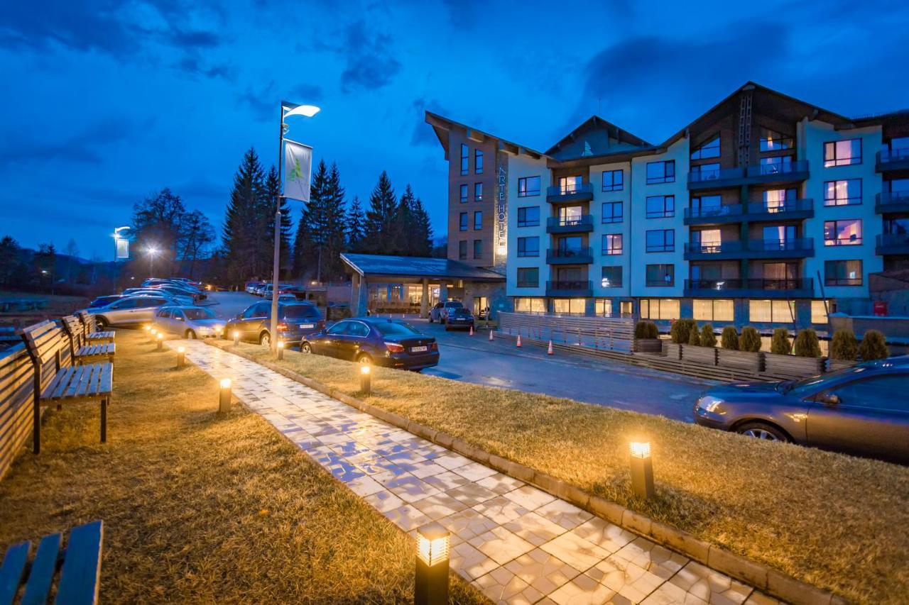 ולינגראד Hotel Arte Spa & Park מראה חיצוני תמונה The Village at Sun Peaks