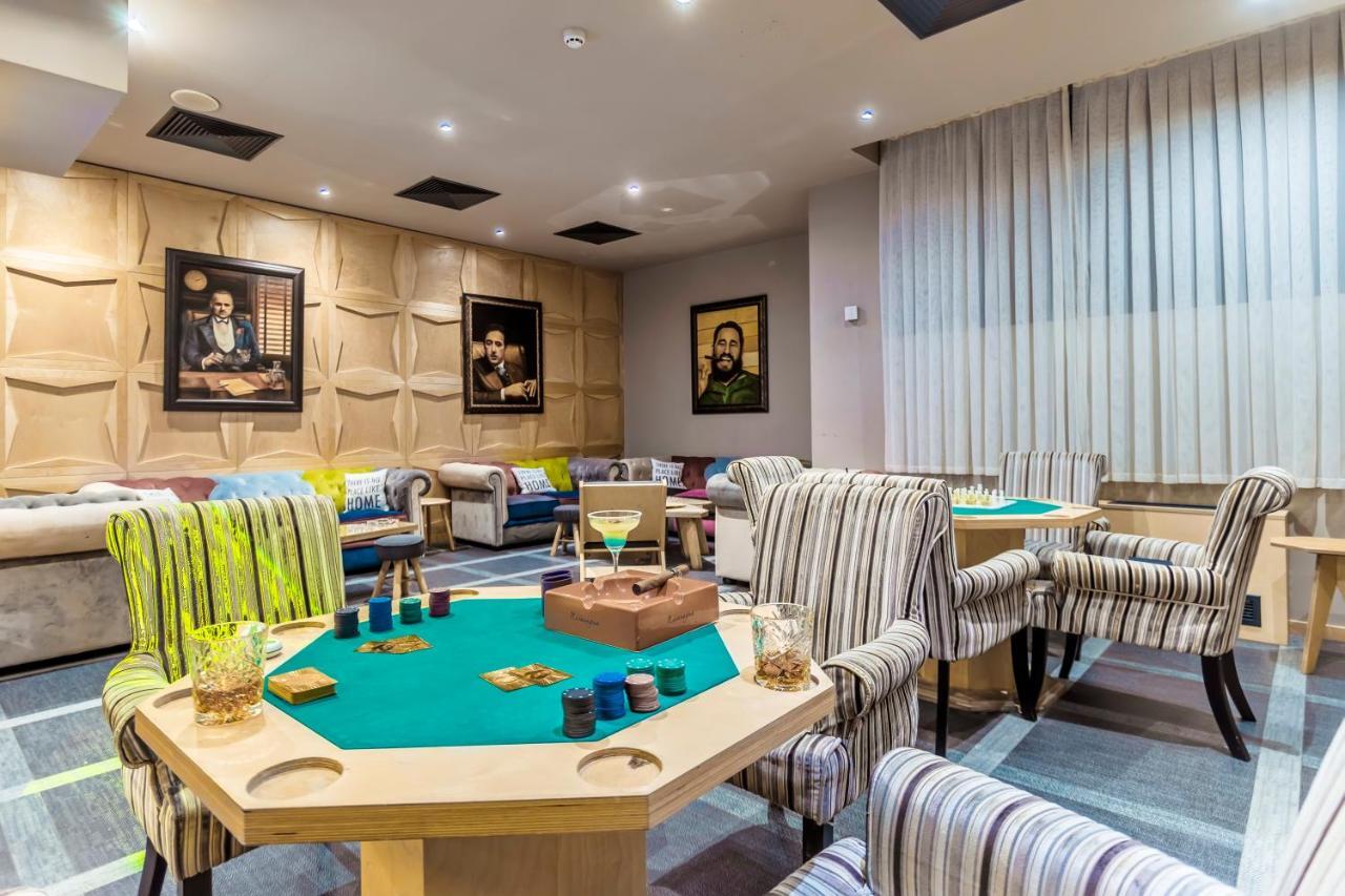 ולינגראד Hotel Arte Spa & Park מראה חיצוני תמונה The boardroom