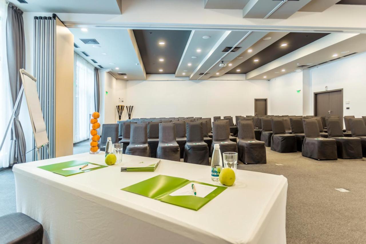 ולינגראד Hotel Arte Spa & Park מראה חיצוני תמונה Meeting room