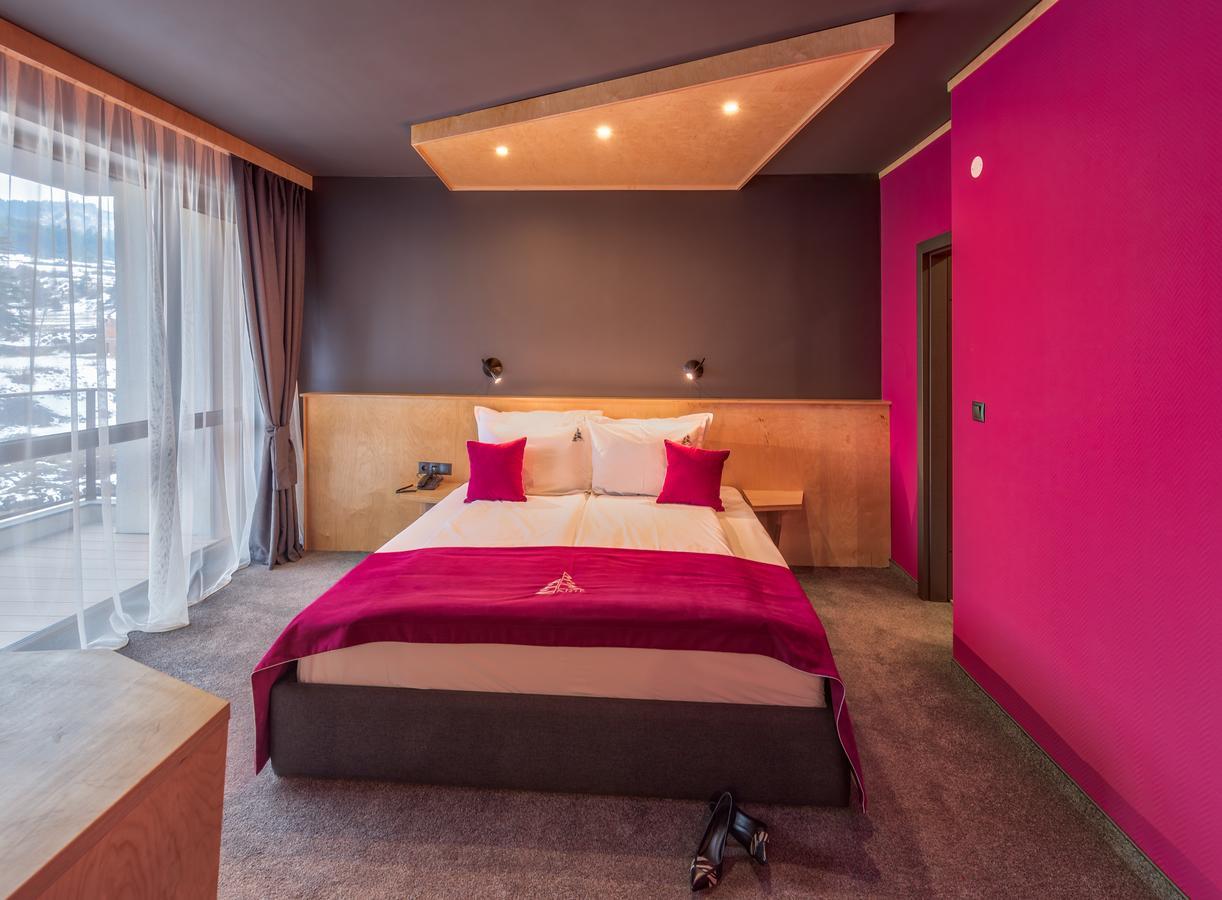 ולינגראד Hotel Arte Spa & Park מראה חיצוני תמונה A typical room at the Hotel